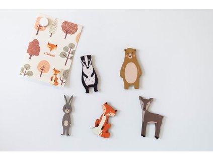 BeWooden Drevená nálepka na stenu aj inam srnka Lenka