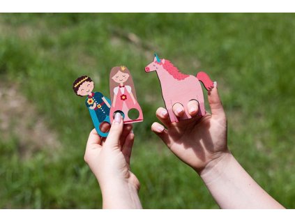 BeWooden Bábkové prstové divadlo - princ, princezná, jednorožec