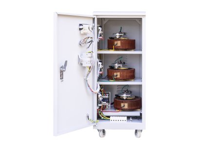 PNI SVT-10K trojfázový stabilizátor napätia so servomotorom, 10000VA, 8000W, výstup 380V